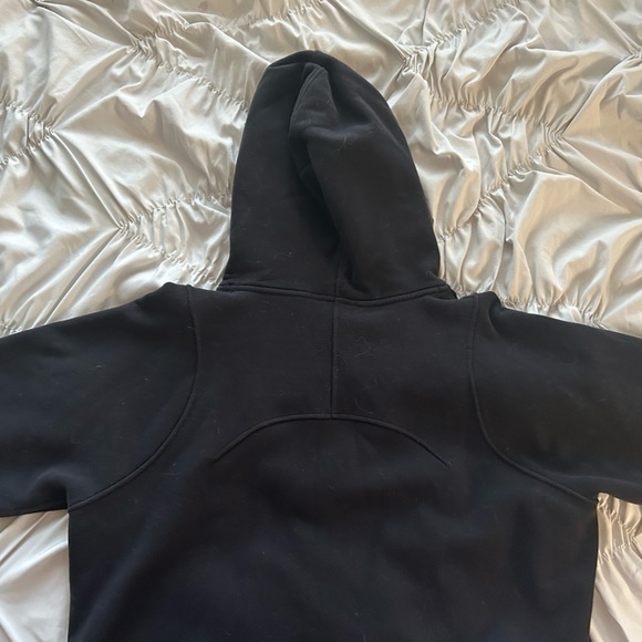 Lululemon sweatshirt size 10 🖤 - Picture 3 of 4